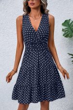 Dots Print V Neck Sleeveless Tie Waist Dress - Image 3