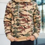 Men's Camo Loose Pullover Hooded Fleece Sweatshirt For Autumn And Winter - Image 4