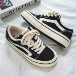 Men's Classic Striped Trendy Skateboard Shoes Lace Up Non Slip Low Top Comfy Sneakers For Outdoor Walking Jogging Campus Street Holiday All Seasons
