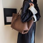 Large Capacity Woven Tote Bag For Women, Fashionable PU Leather Shoulder Bag, Versatile Elegant Commuter Handbag, Perfect For Work And Leisure, Ideal Valentine's Day Gift - Image 5