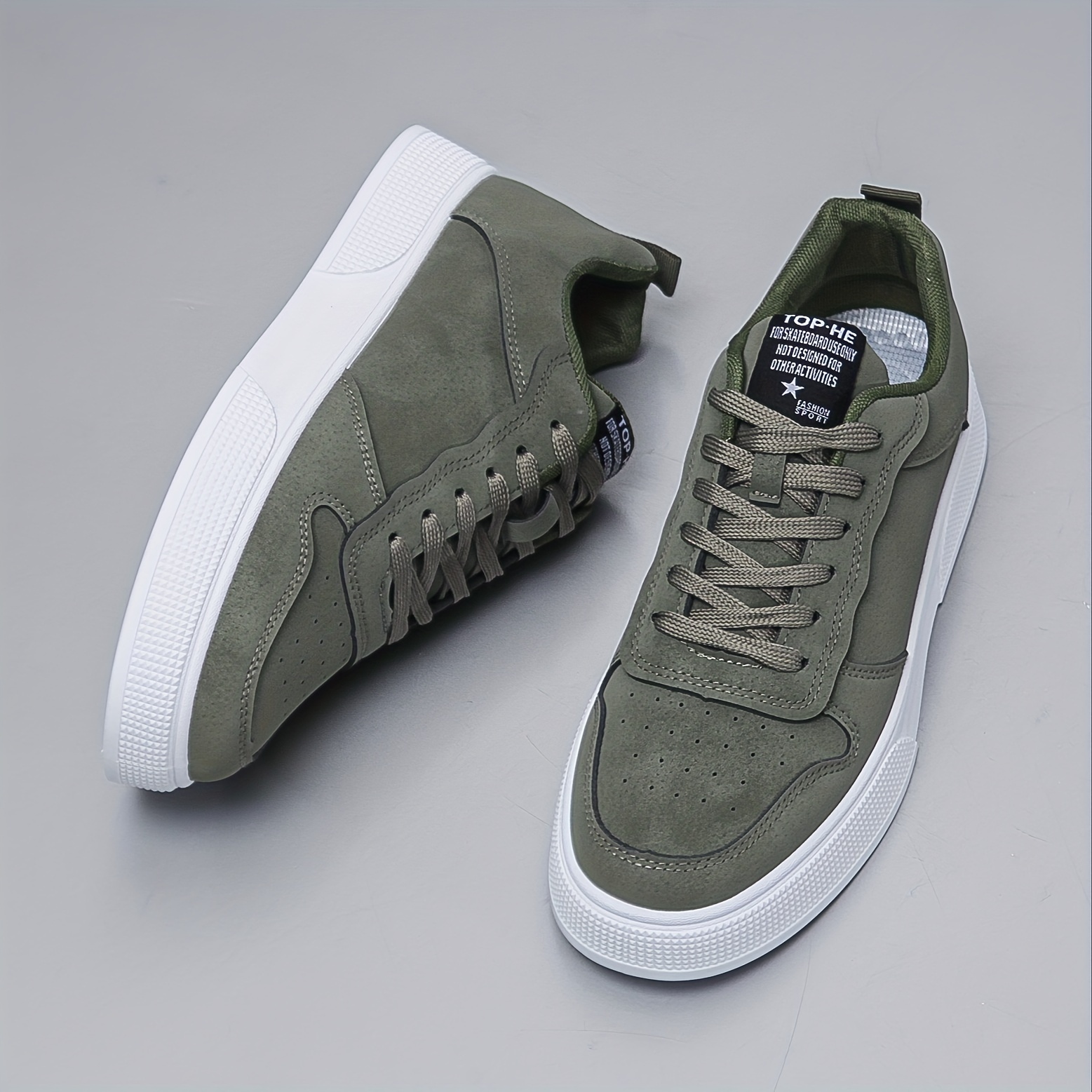 6afa3759-3fcf-42e6-b5cd-6cfb1835c0b6.jpg Men's Trendy Solid Colour Low Top Skateboard Shoes, Comfy Non Slip Casual Lace Up Sneakers For Men's Outdoor Activities - Image 1