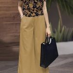 Elegant Two Piece Set, Floral Print Crew Neck Top & Elastic Waist Pocket Wide Leg Pants Outfits For Spring & Summer, Women's Clothing - Image 2