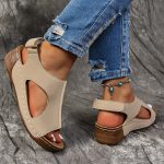 Women's Solid Color Wedge Heeled Sandals, Casual Open Toe Platform Shoes, Comfortable Ankle Strap Sandals - Image 8