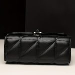 Stylish Chain Crossbody Bag, Argyle Quilted Shoulder Bag, Classic Small Handbag, Purse For Women - Image 6