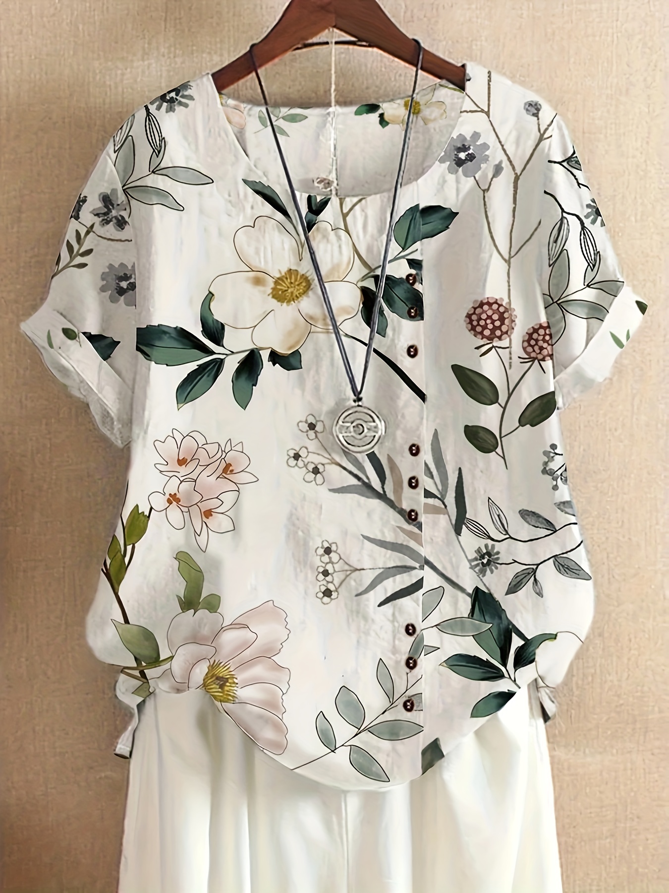 c29fd7266186c2d526acda79bd3840c7-1.jpg Floral Print Crew Neck T-Shirt, Casual Short Sleeve T-Shirt For Spring & Summer, Women's Clothing - Image 1