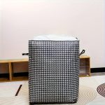 1pc Clothes Storage Bag, Houndstooth Pattern Folding Fabric Storage Bag, Large Capacity Waterproof Moisture-proof Cotton Quilt Storage Bag, Home Organization And Storage - Image 10